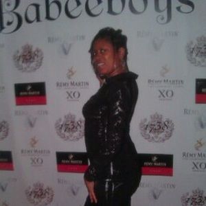 Meet your Posher, Lela